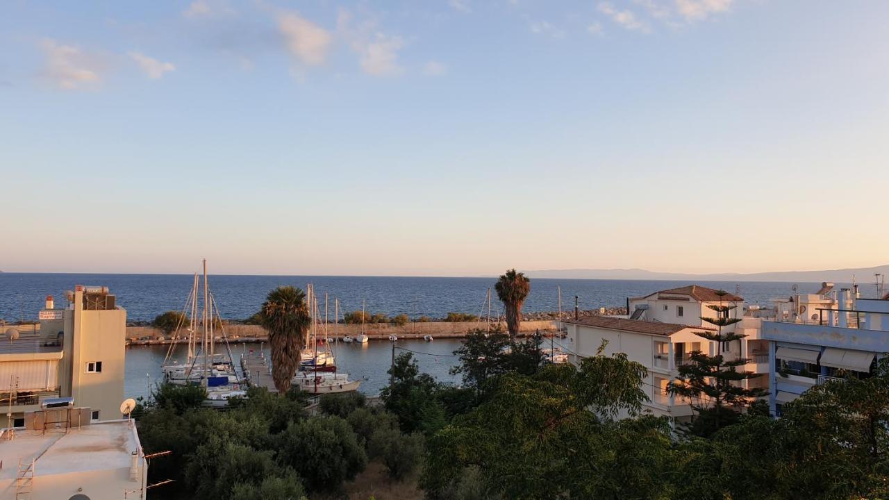 Hotel Vista Marina à Kalamata Extérieur photo